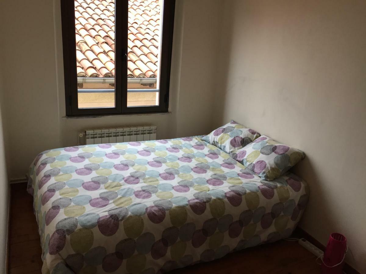 Piso En El Humedo, Al Lado Plaza Mayor レオン エクステリア 写真