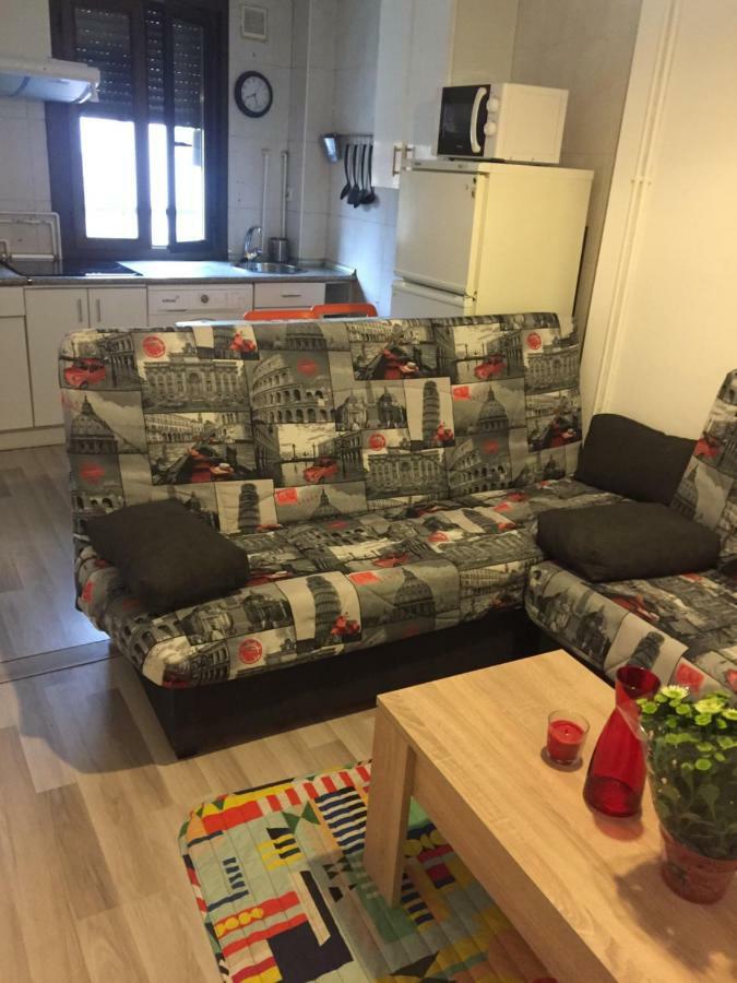 Piso En El Humedo, Al Lado Plaza Mayor レオン エクステリア 写真
